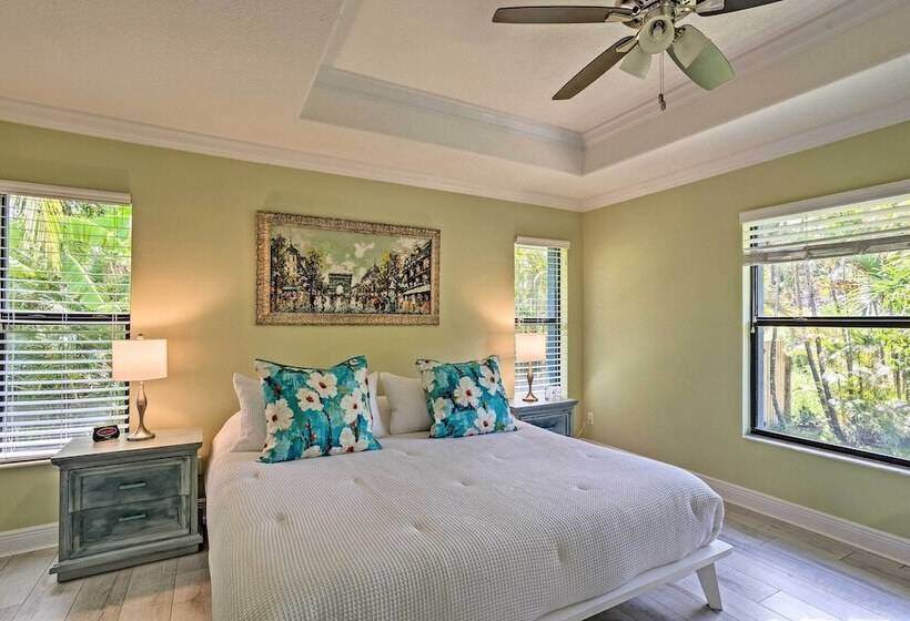 Jupiter Cottage W/ Patio, Gas Grill & Fire Pit!