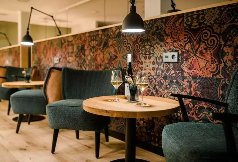 Weinhotel Freylich Zahn