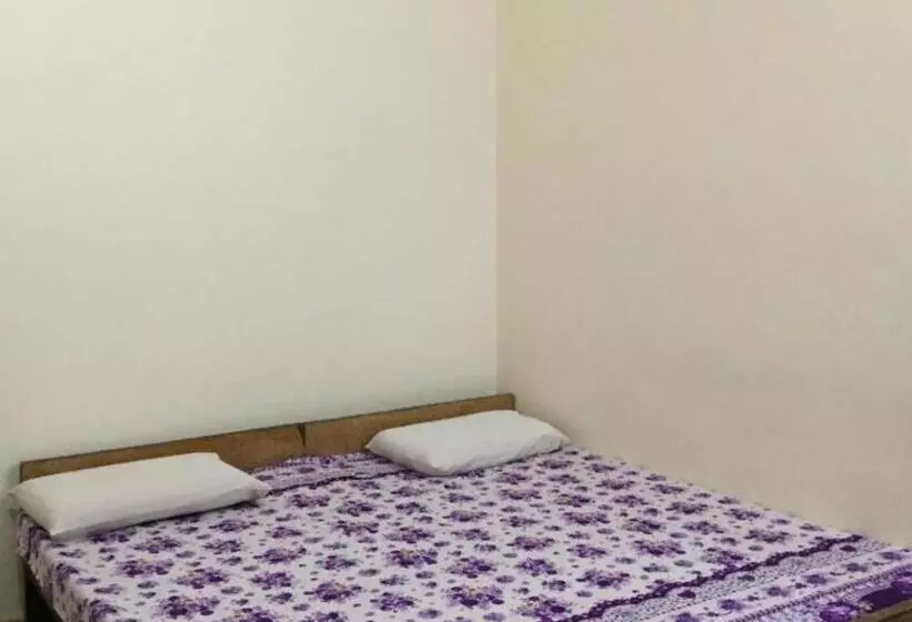 Hotelli Goroomgo Shanti Guest House Varanasi