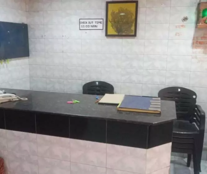 Hotelli Goroomgo Shanti Guest House Varanasi