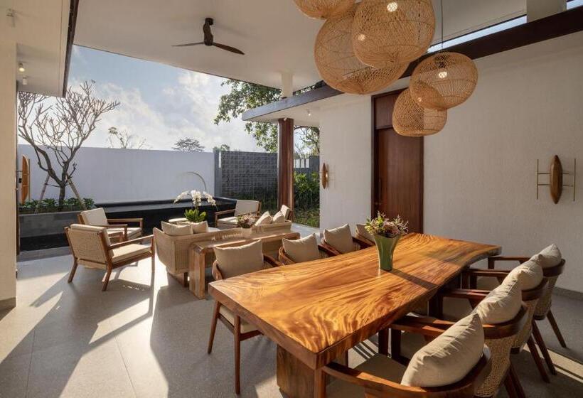 בית מלון כפרי Sumitra Luxury Villas A Pramana Experience