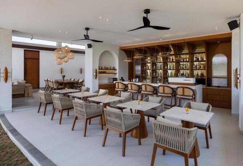 בית מלון כפרי Sumitra Luxury Villas A Pramana Experience