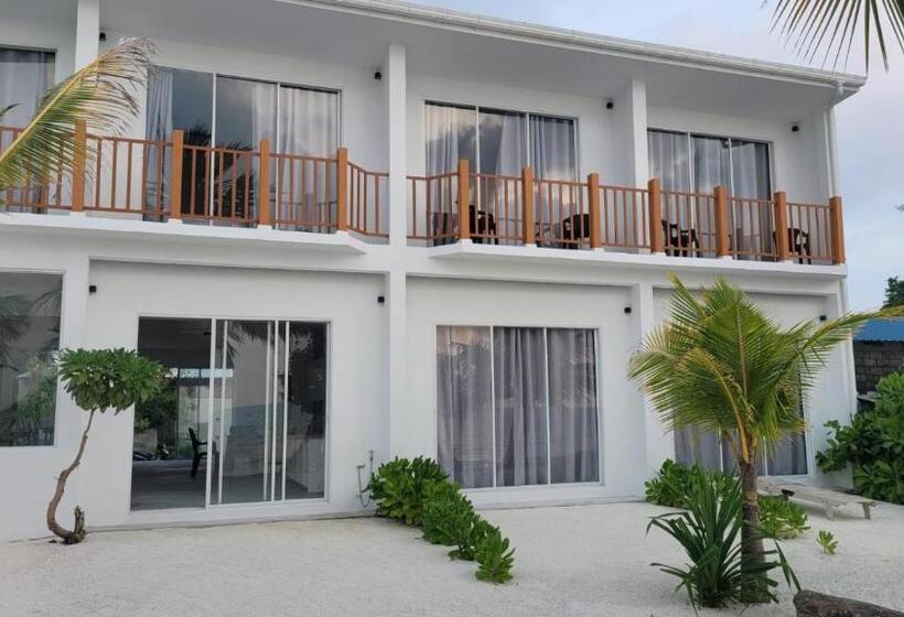 هتل The Sunset Villa