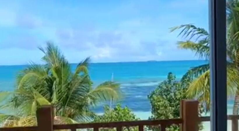 هتل The Sunset Villa