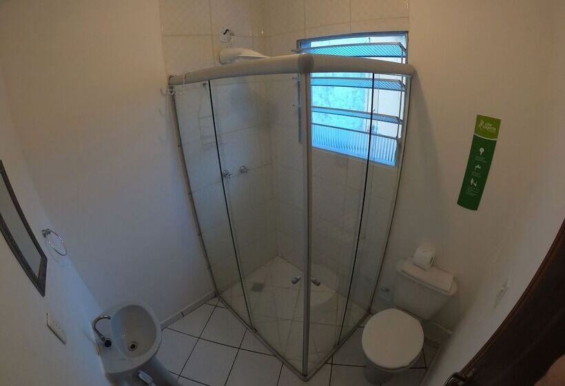 هاستل Che Lagarto Paraty