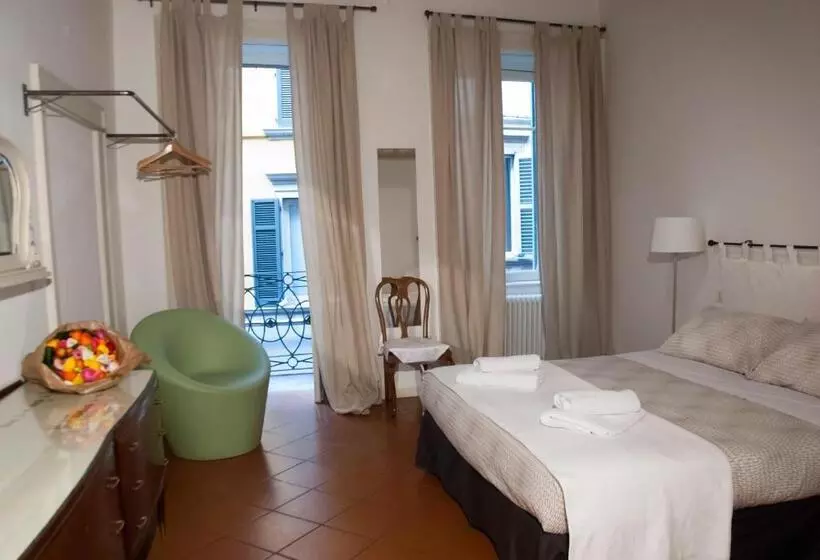 تختخواب و صبحانه La Maison