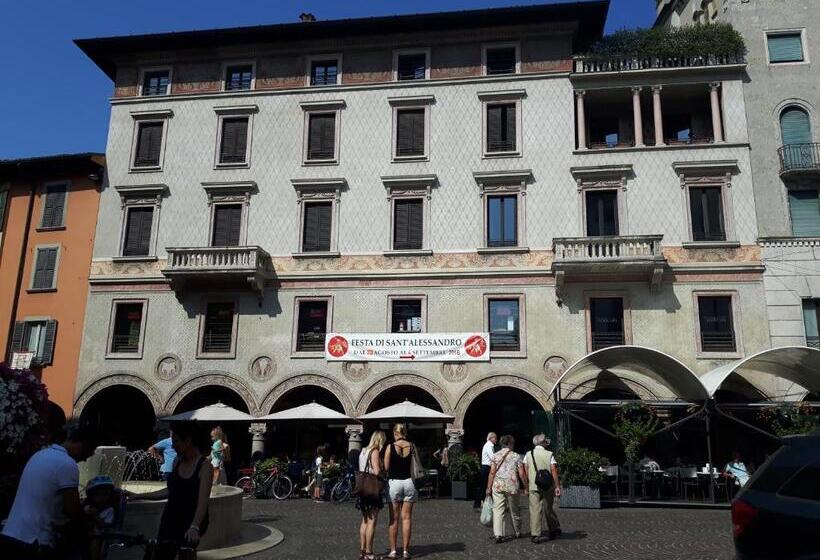 تختخواب و صبحانه La Maison