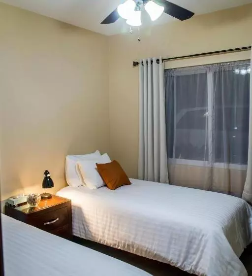 Bugambilias Suites