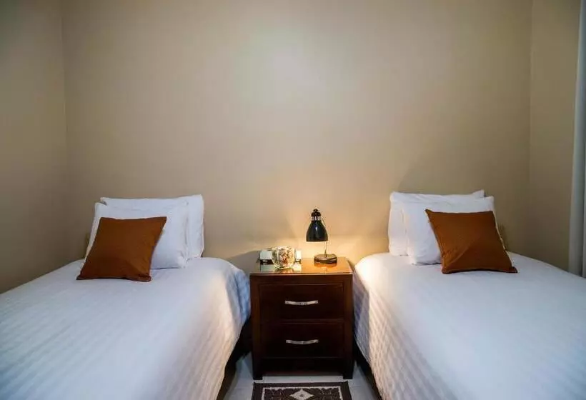 Bugambilias Suites
