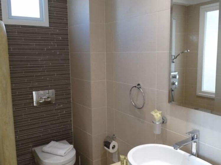 هتل Naxos Anassa Suites