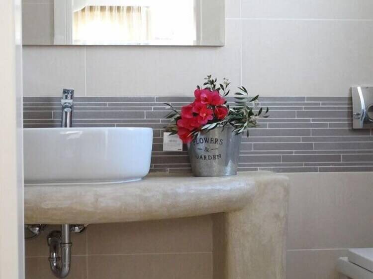 هتل Naxos Anassa Suites