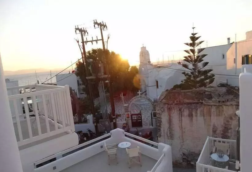 هتل Naxos Anassa Suites