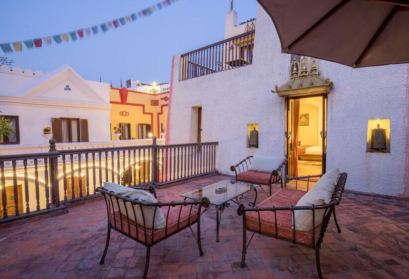 هتل Baber Mahal Vilas   The Heritage