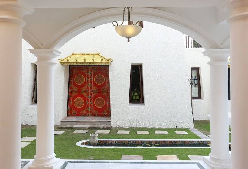 هتل Baber Mahal Vilas   The Heritage