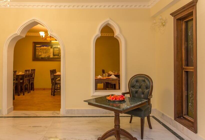 هتل Baber Mahal Vilas   The Heritage