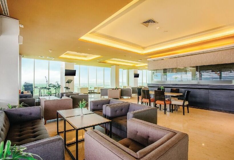 호텔 Claro Kendari