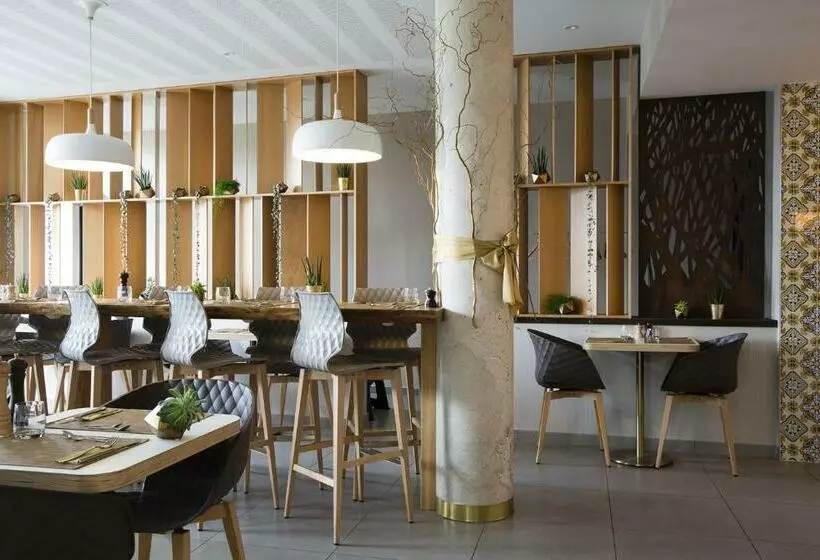 ホテル James Boutique Hôtel Colmar Centre