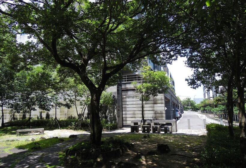 בית מלון כפרי Healthcare Town Resort