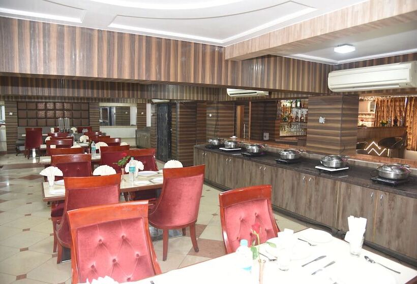 Hotel Kumar Resort By Turtle, Lonavala