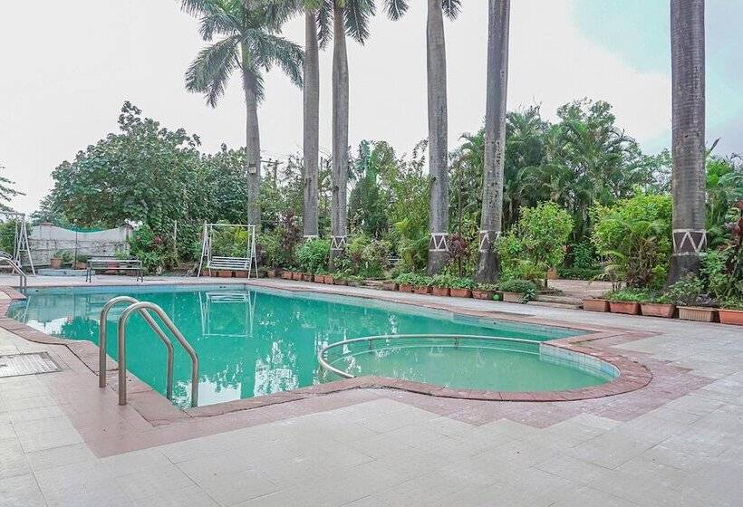 Hotel Kumar Resort By Turtle, Lonavala