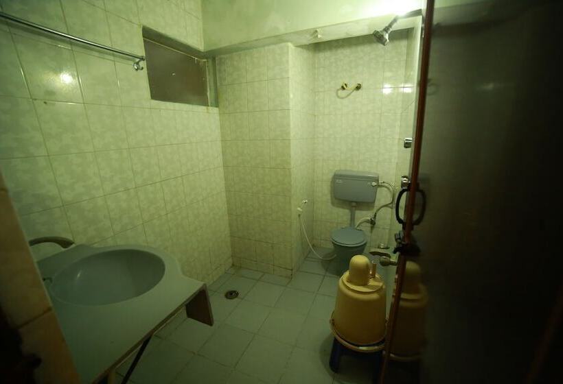 Hotel Luciya International Mysore