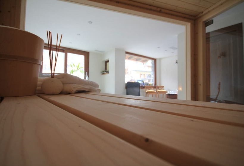 هتل Maison Laurent