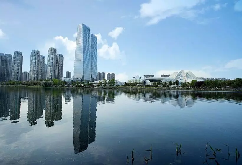 Meixi Lake Hotel, A Luxury Collection Hotel, Changsha