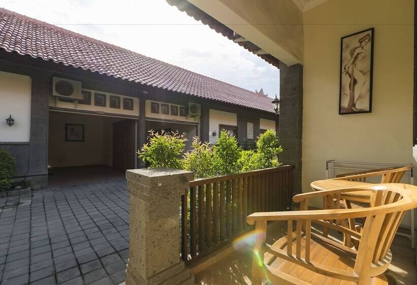 בית מלון כפרי Reddoorz @ Denpasar Sanur