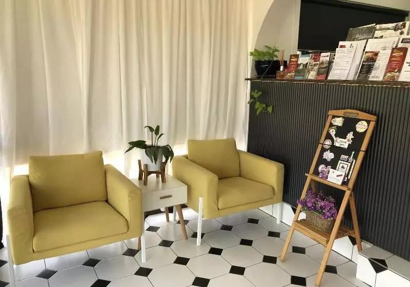 Mandalay Motel