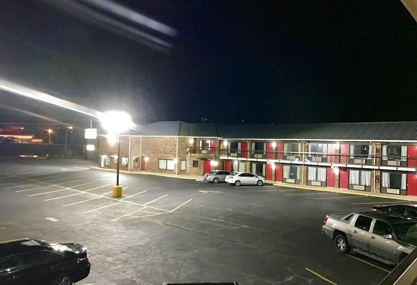 モーテル American Inn