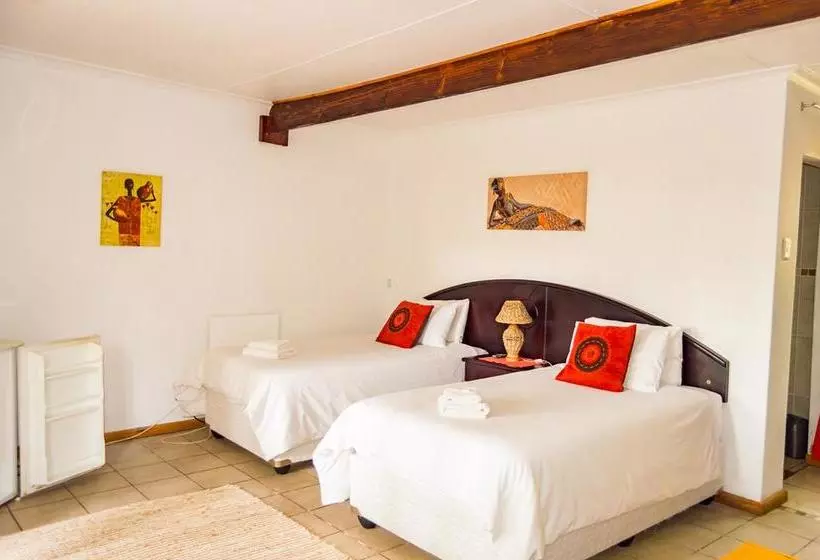 پانسیون Amanzi Guest House