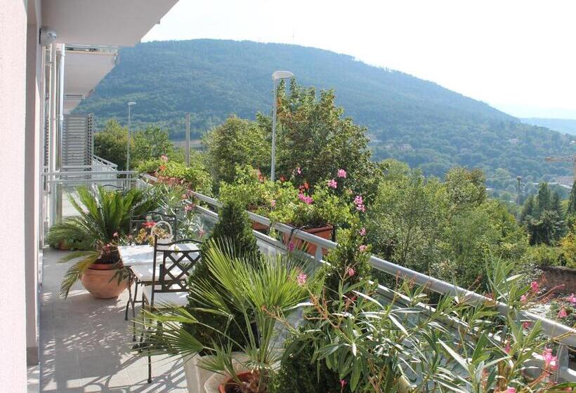پانسیون Bed And Breakfast Grace