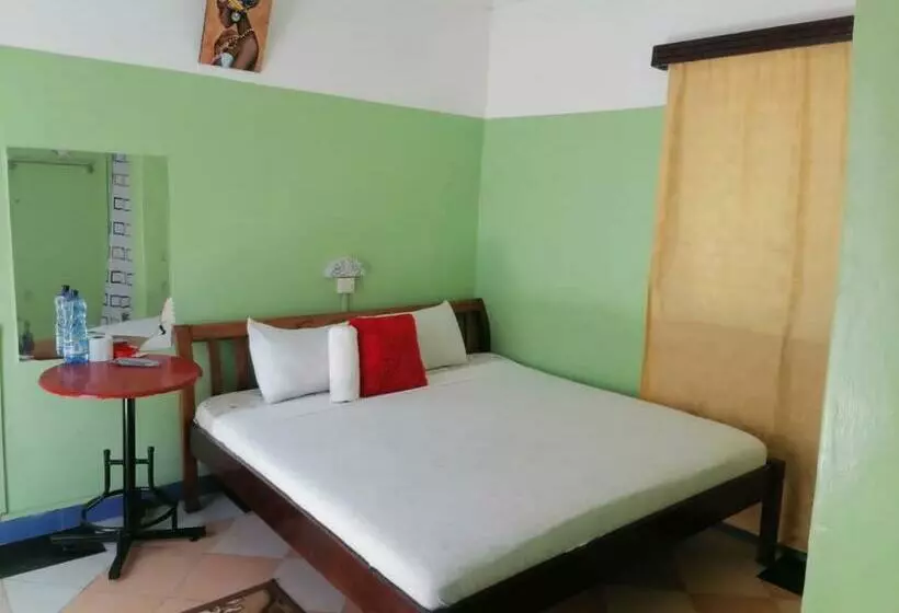 هتل کپسول Bemu Guest House Mtwapa