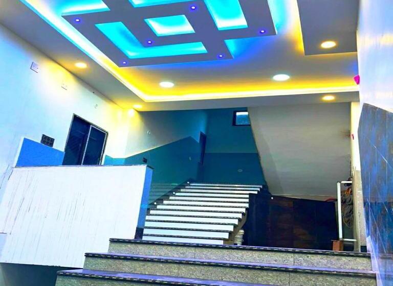 Отель Diamond Inn