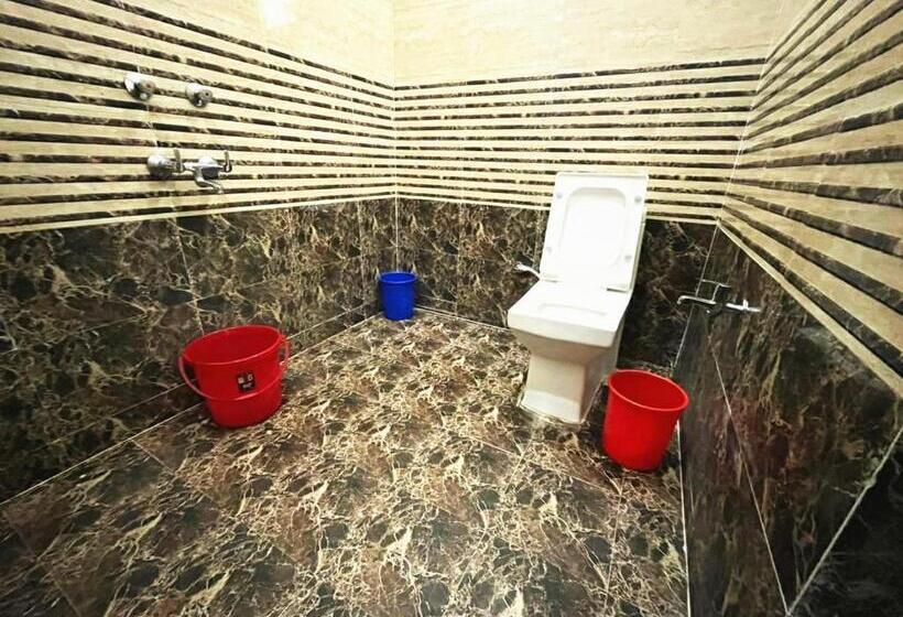 Отель Diamond Inn