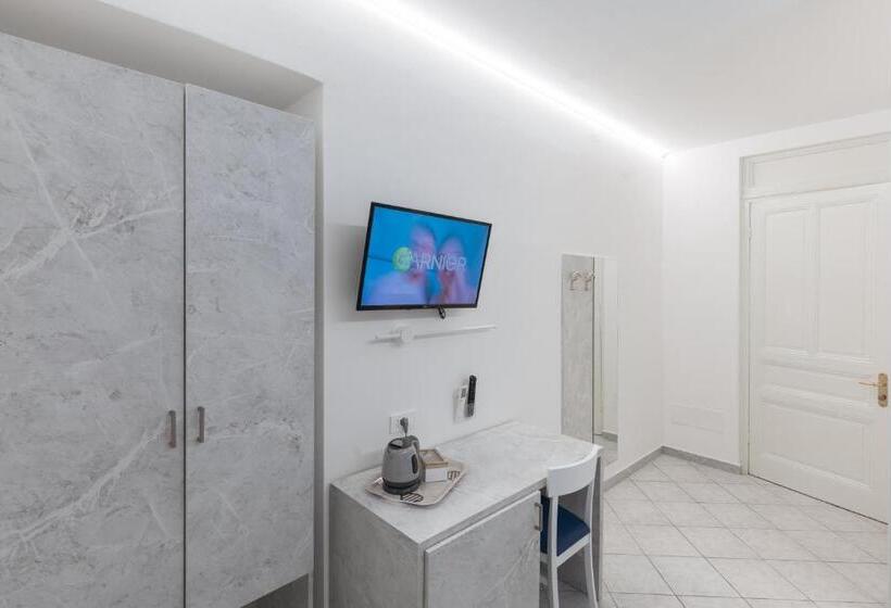 بنسيون Affittacamere Elena