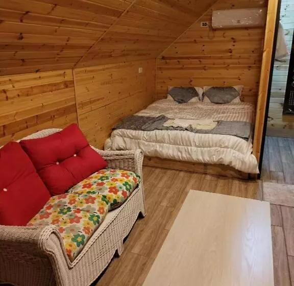 ペンション Widian Al Sham Huts