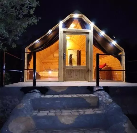ペンション Widian Al Sham Huts