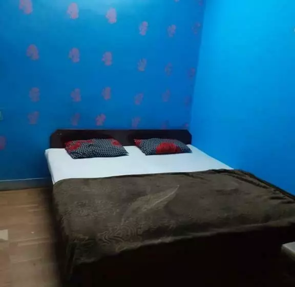 ユースホステル Raj Bed And Breakfast Near Tajmahal