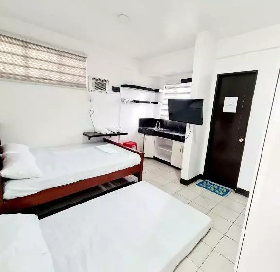 ユースホステル Dasma Lofts Hotel Near Dela Salle Dasma