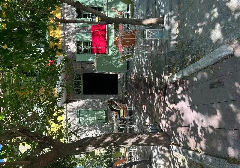 Asclepius Boutique Hotel & Cafe