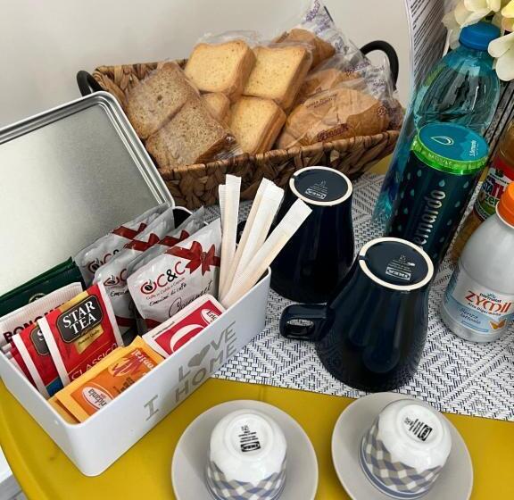 Bed and Breakfast Le Case Col Sole Da Silvia Interno 3