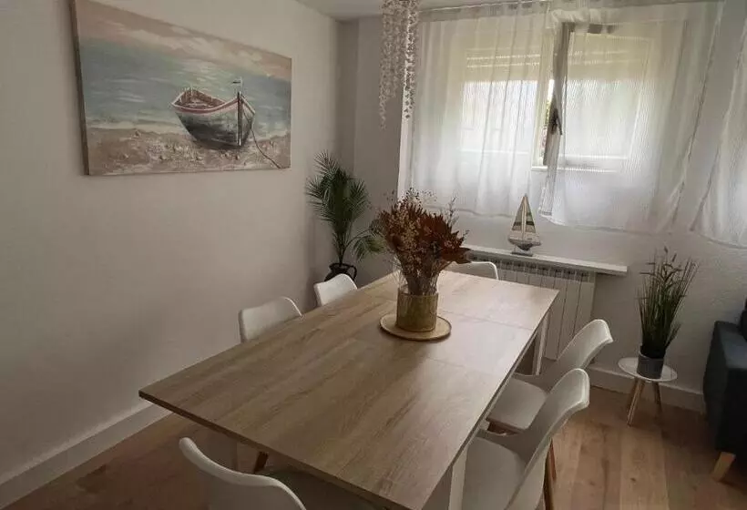 Resisantander   Apartamento Para 9 Personas