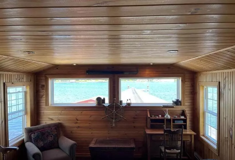 Aamiaismajoitus (B&B) Seaescape Wharf