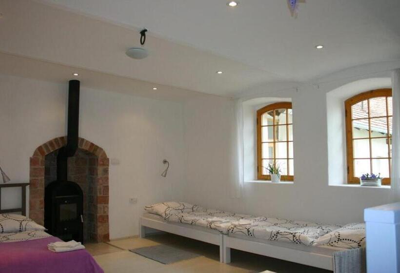 Pensão Penzion Pod Platanem