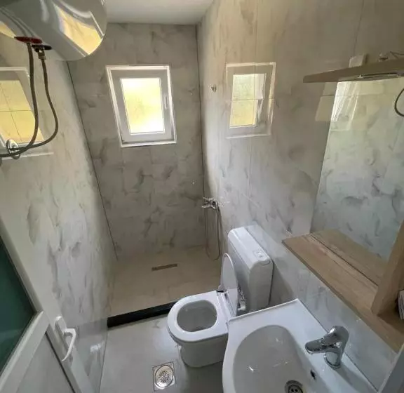 پانسیون Rock Hostel