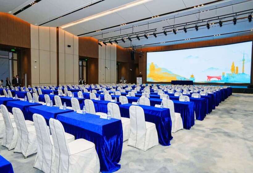 Even Hotels Shenzhen Guangming Cloud Park, An Ihg