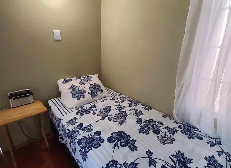پانسیون Joe S Accomodation