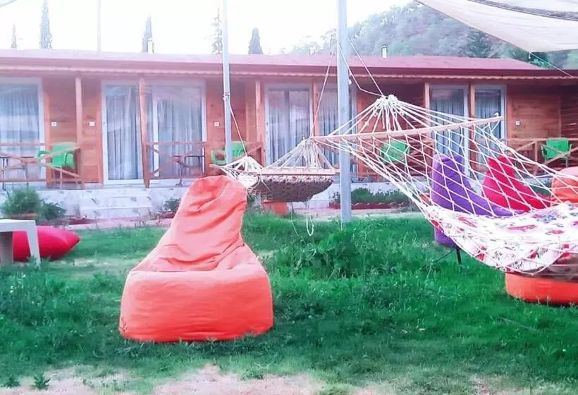 Zeyos Lodge Hotel&restaurant