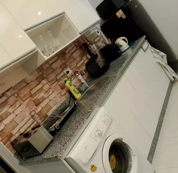 Aqua Tropical Resort, El Guana 15,alahyaa